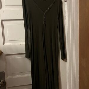 Elegant Olive Green V-Neck Dress